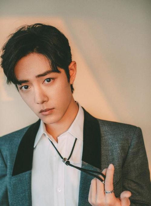 肖战吃瓜小结视频,揭秘娱乐圈幕后故事